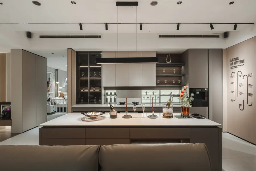 Kitchen — Houmas — photo 2